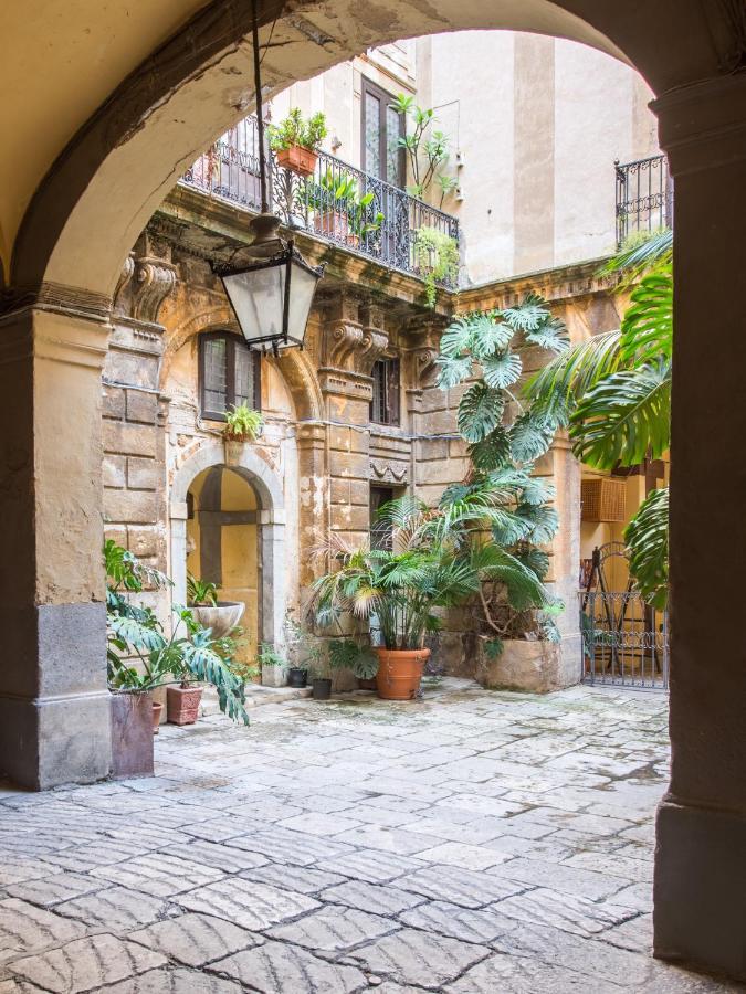 Lo Scrigno Di Ballaro' Palermo Exterior photo